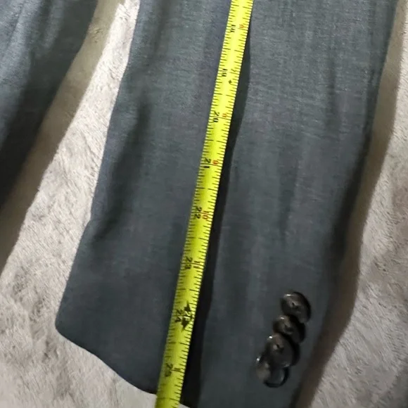 Michael Kors Men's Classic-Fit 100% Wool-Blend Stretch Solid Suit Jacket Sz.44R - Picture 12 of 16